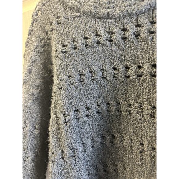 Old Navy Black Crew Neck Sweater Textured Knit Size Medium - Picture 2 of 6